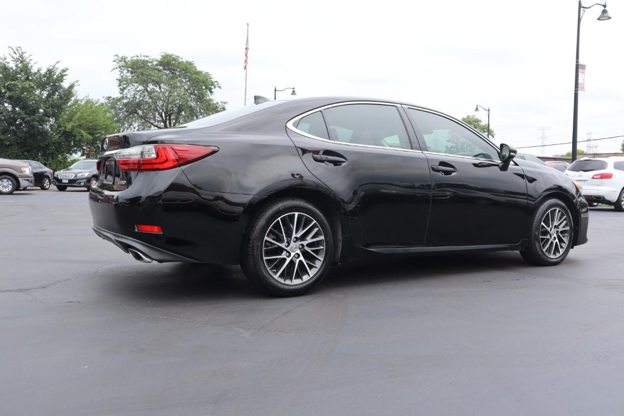 Lexus ES 350 Sedan 2016