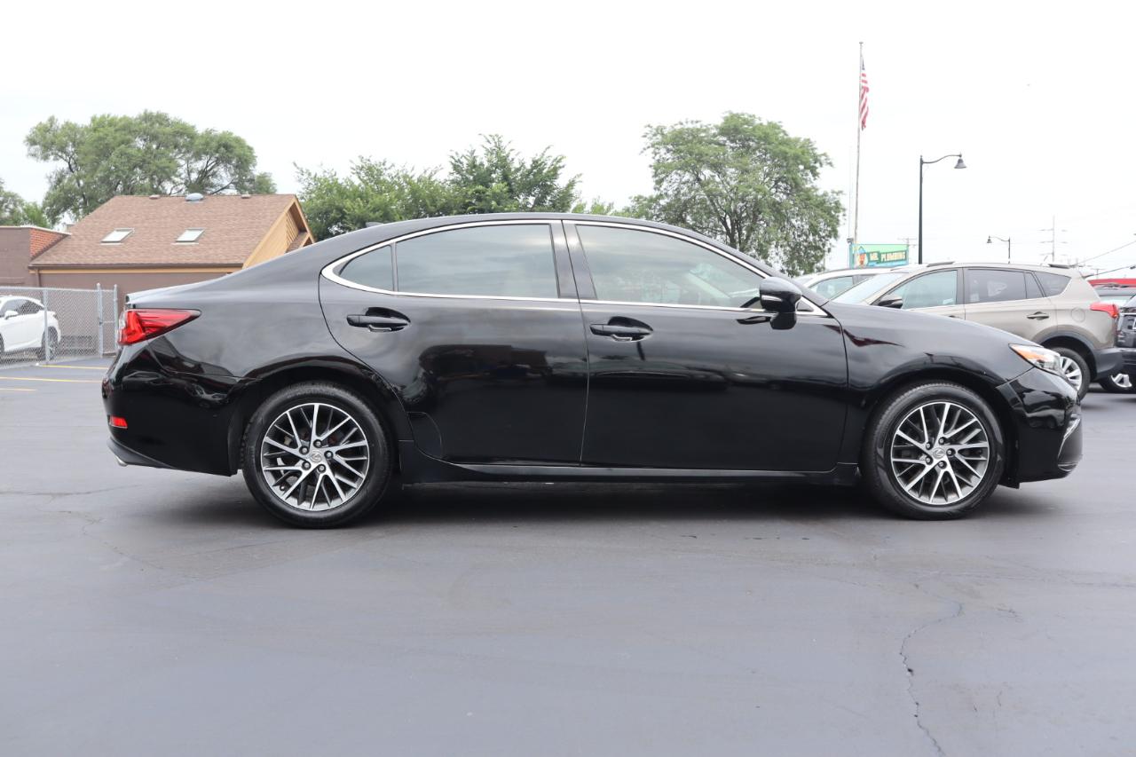 Lexus ES 350 Sedan 2016