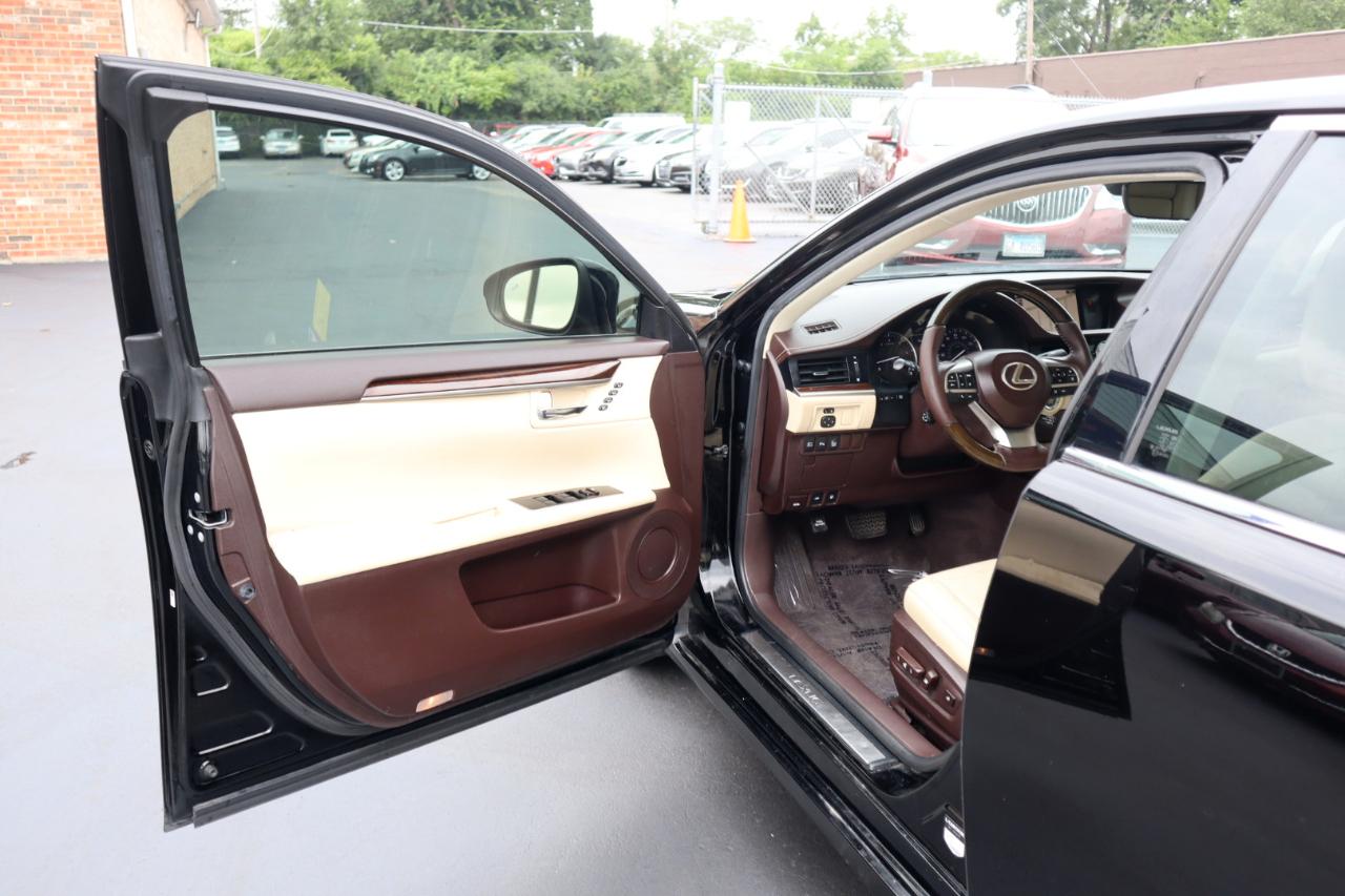 Lexus ES 350 Sedan 2016