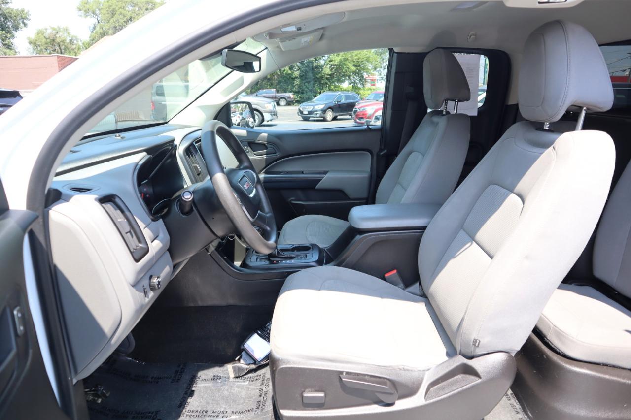 GMC Canyon Work Truck Ext. Cab 2WD 2016