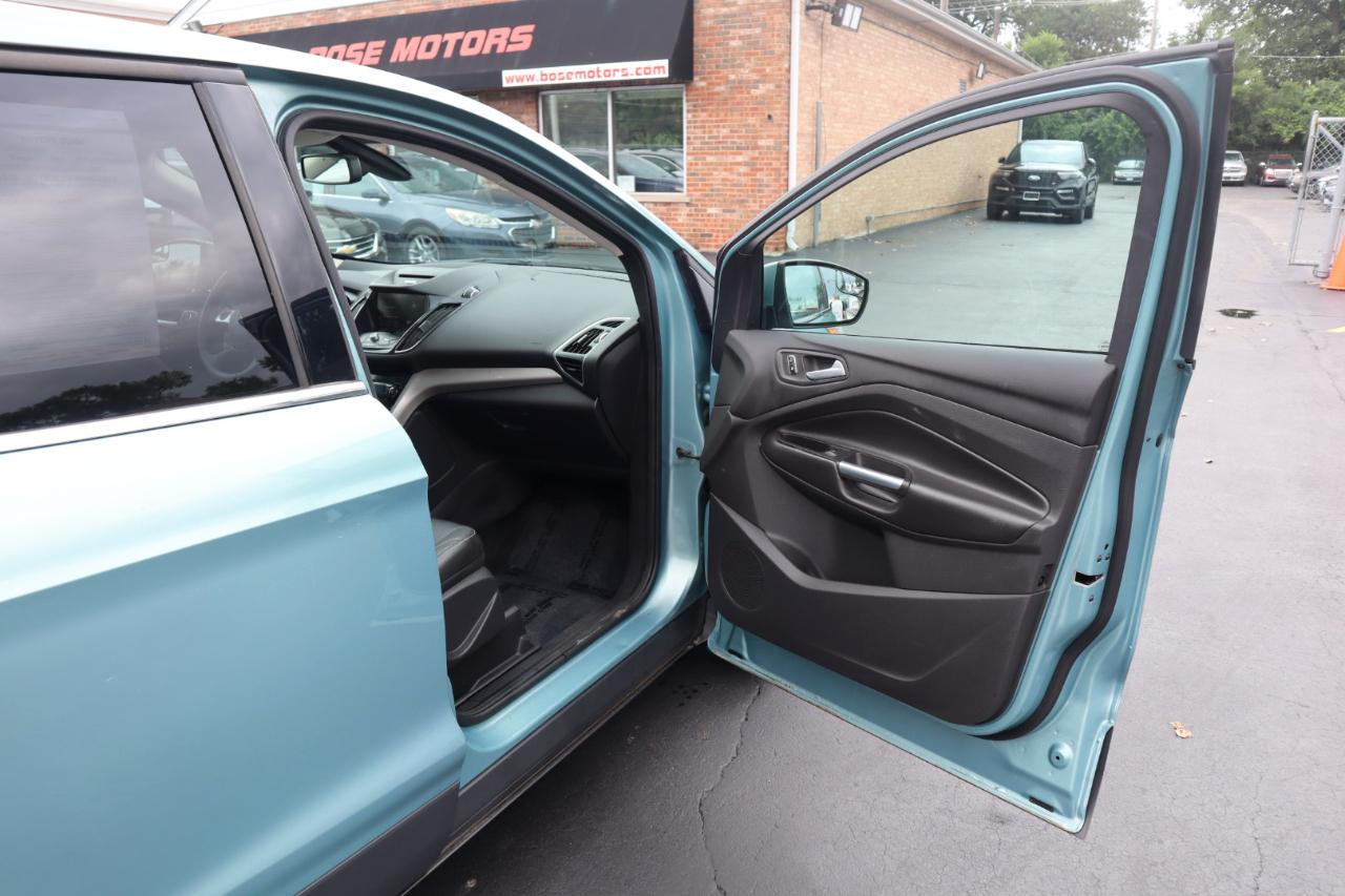 Ford Escape SEL FWD 2013
