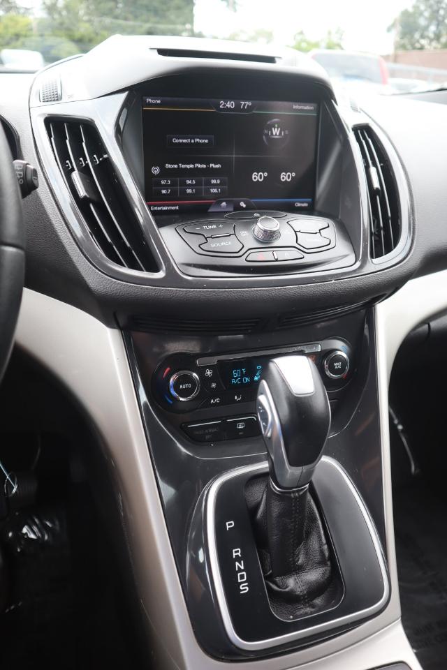 Ford Escape SEL FWD 2013