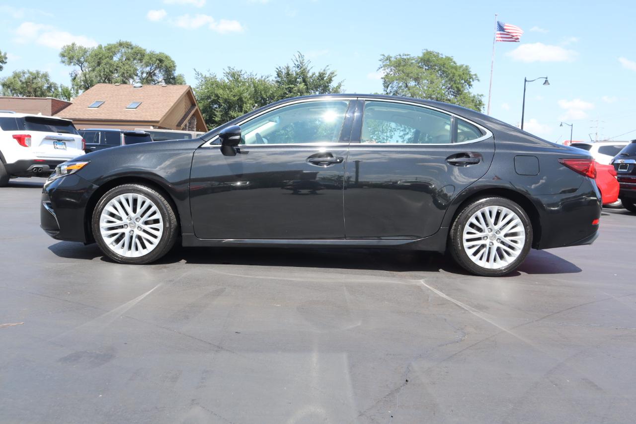 Lexus ES 350 Sedan 2016