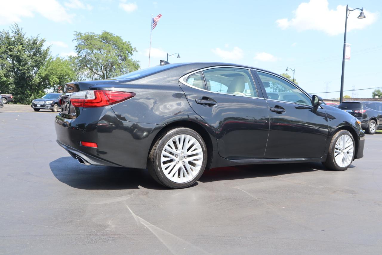 Lexus ES 350 Sedan 2016