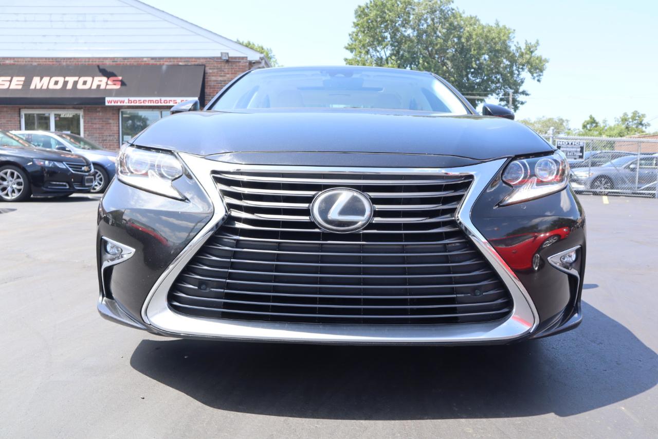 Lexus ES 350 Sedan 2016