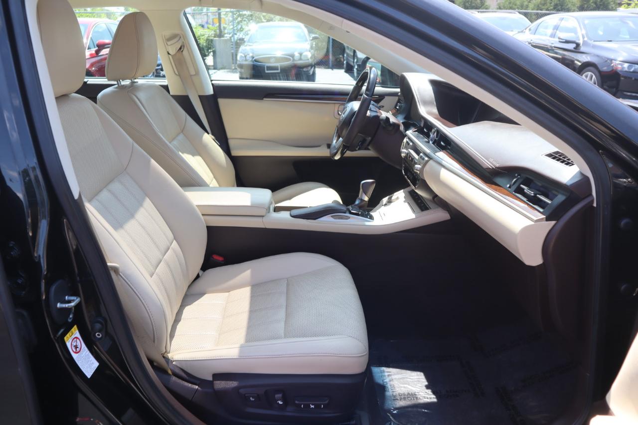 Lexus ES 350 Sedan 2016