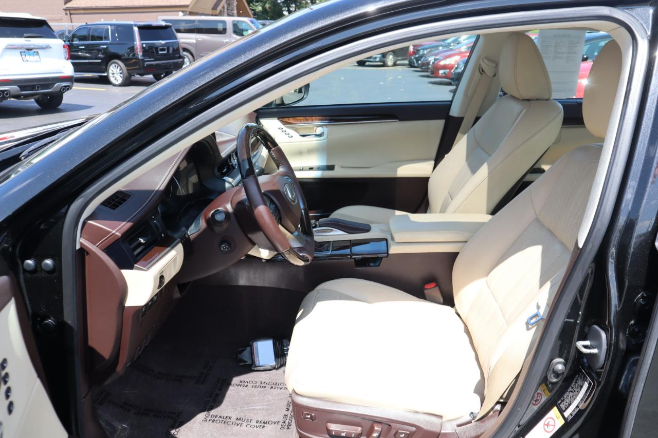 Lexus ES 350 Sedan 2016