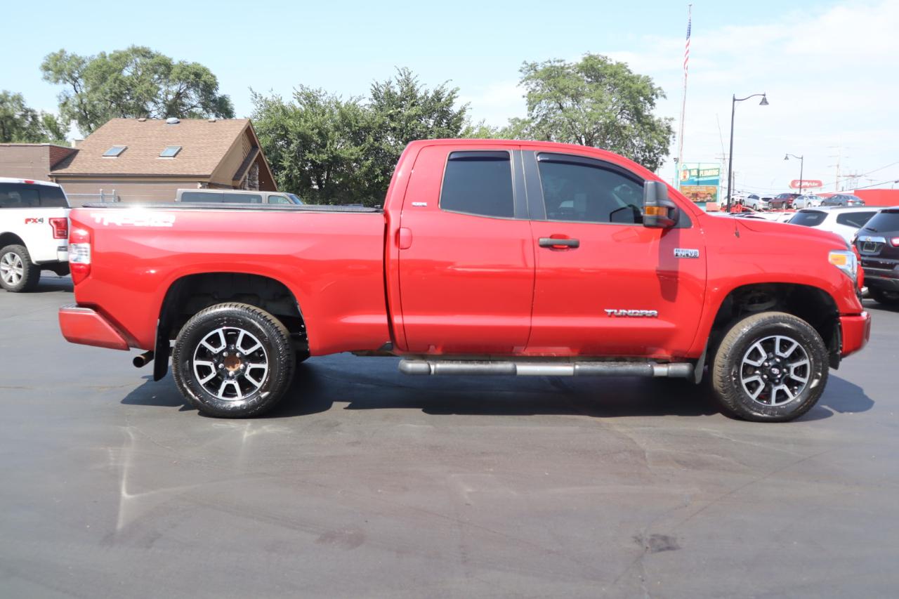 Toyota Tundra SR5 5.7L V8 Double Cab 4WD 2015