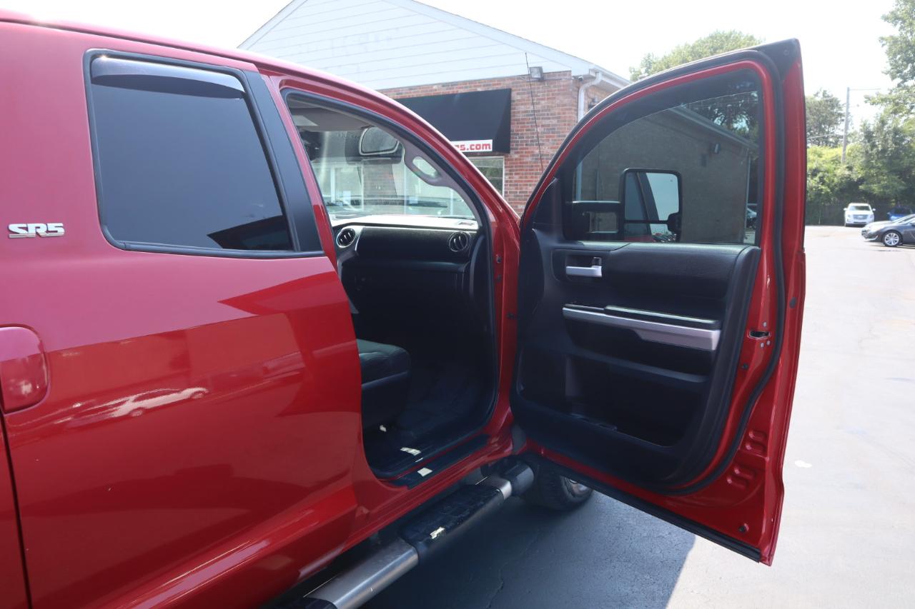 Toyota Tundra SR5 5.7L V8 Double Cab 4WD 2015
