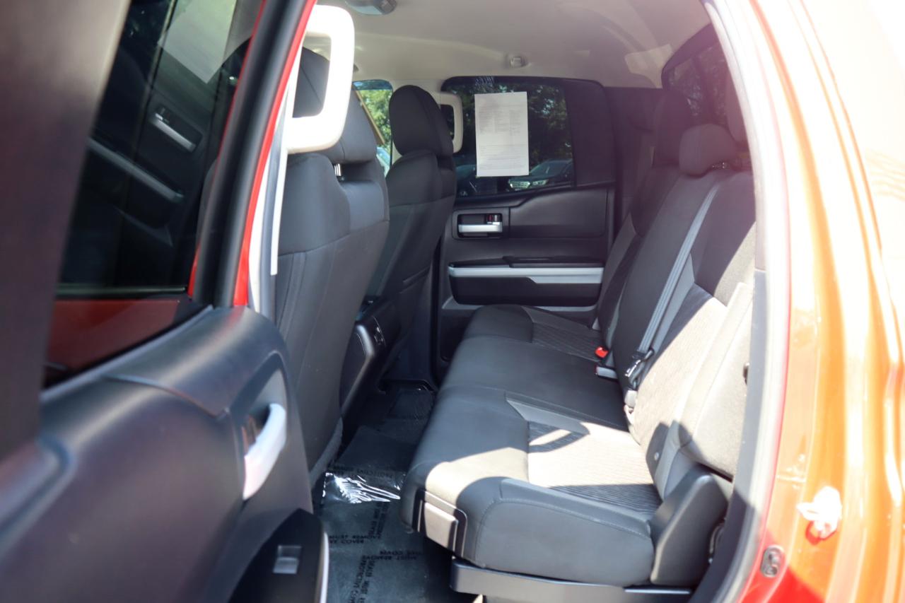Toyota Tundra SR5 5.7L V8 Double Cab 4WD 2015