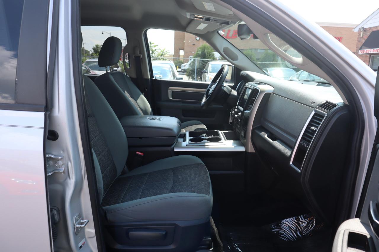 RAM 1500 SLT Crew Cab SWB 4WD 2014