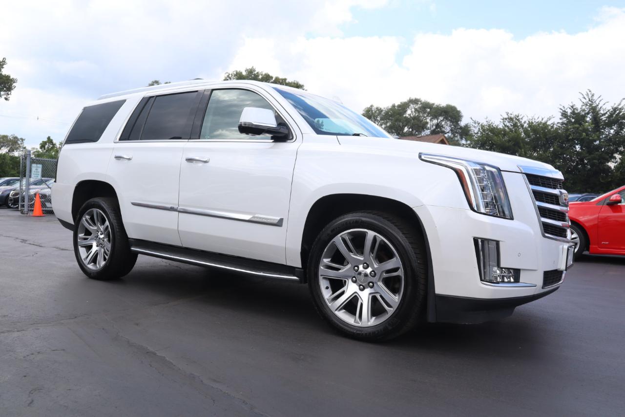 Cadillac Escalade Luxury 4WD 2016