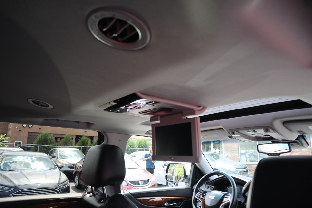 Cadillac Escalade Luxury 4WD 2016