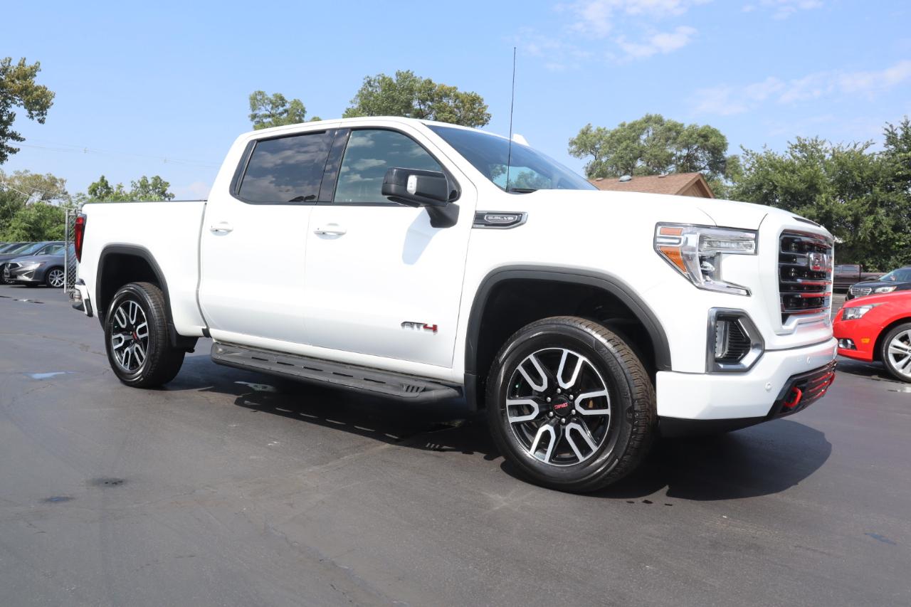 GMC Sierra 1500 AT4 Crew Cab Short Box 4WD 2021