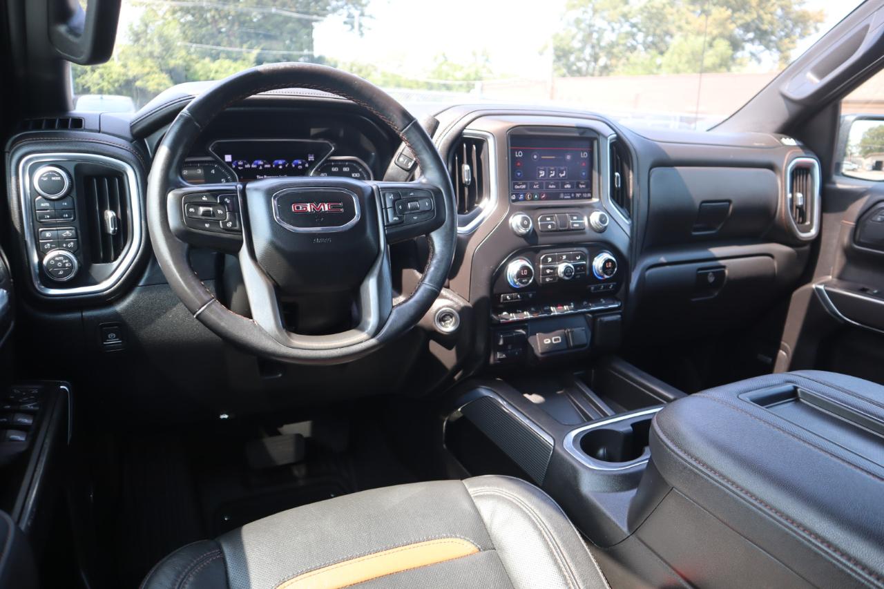 GMC Sierra 1500 AT4 Crew Cab Short Box 4WD 2021
