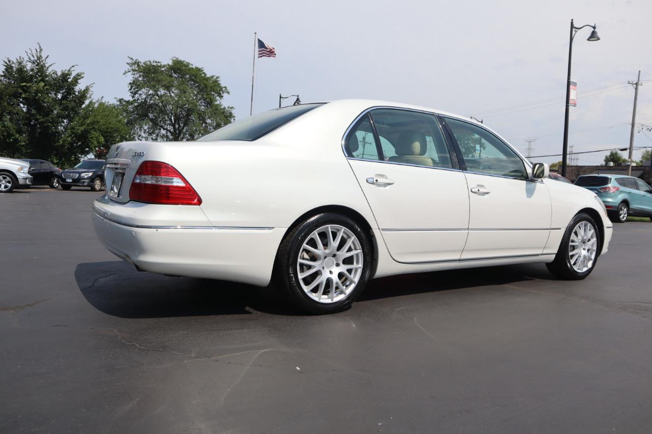 Lexus LS 430 Sedan 2005