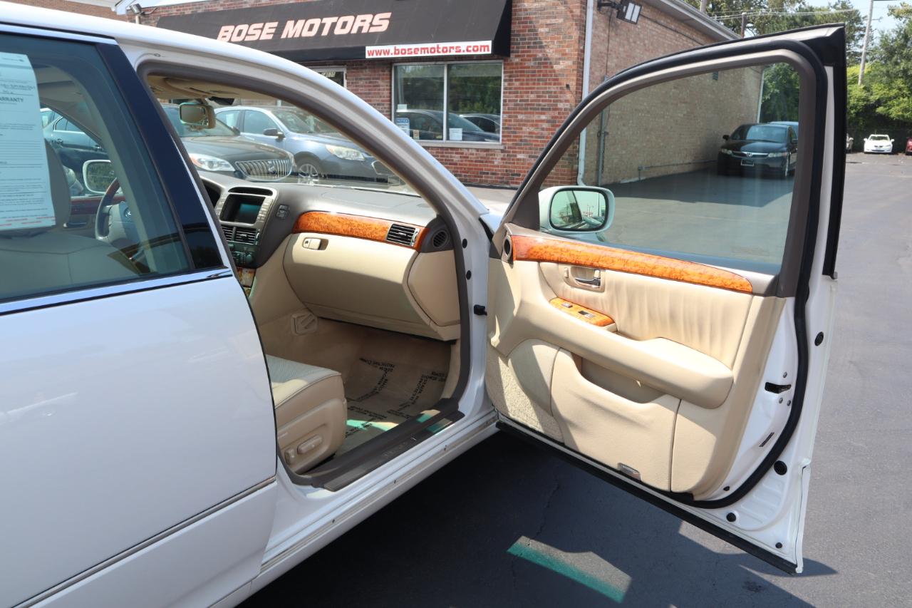 Lexus LS 430 Sedan 2005