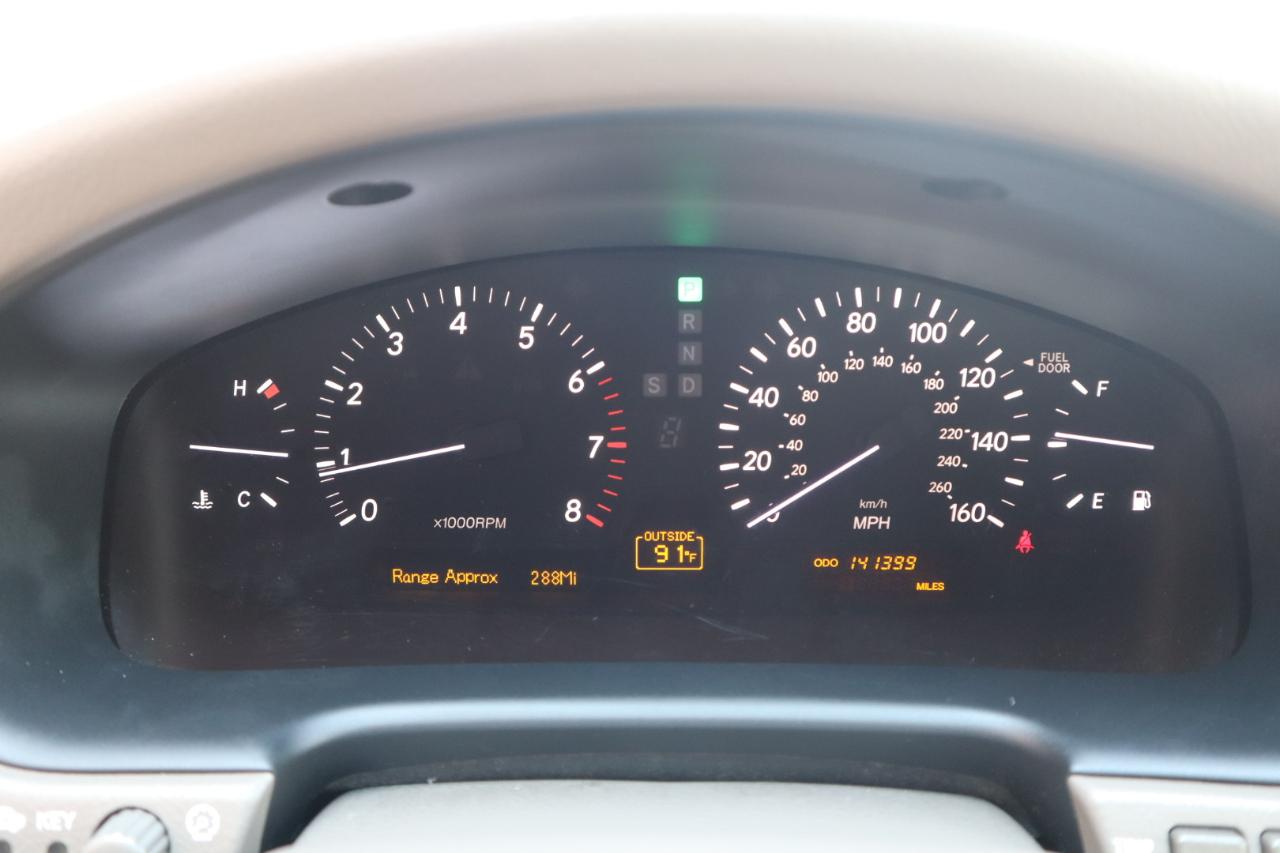 Lexus LS 430 Sedan 2005
