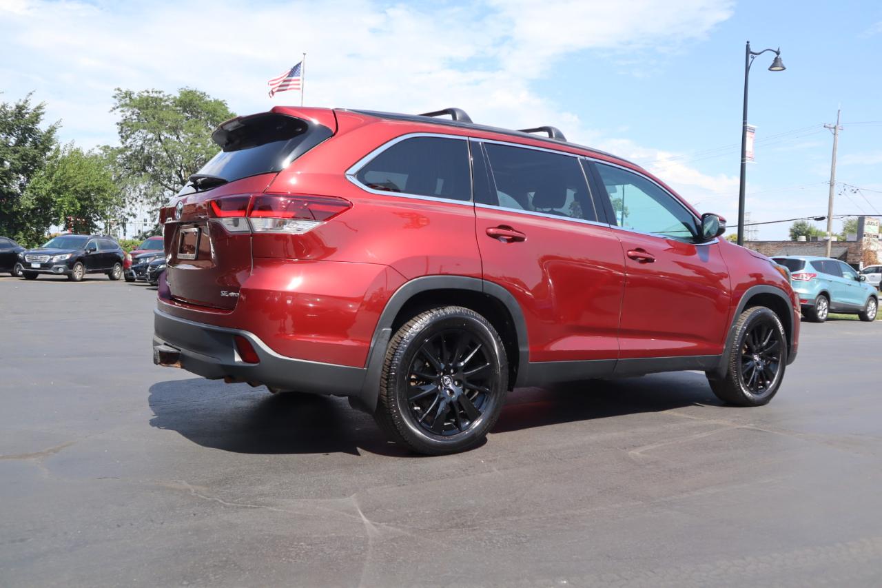 Toyota Highlander SE AWD V6 2019