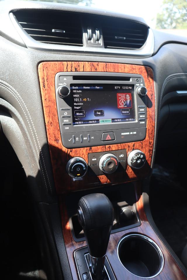 Chevrolet Traverse 1LT FWD 2014