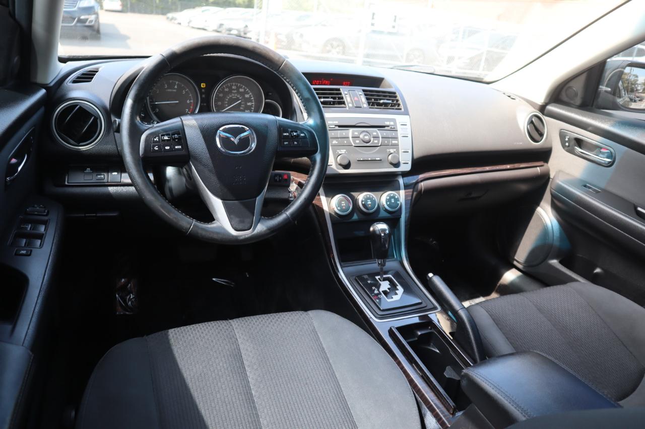 Mazda MAZDA6 i Touring 2012