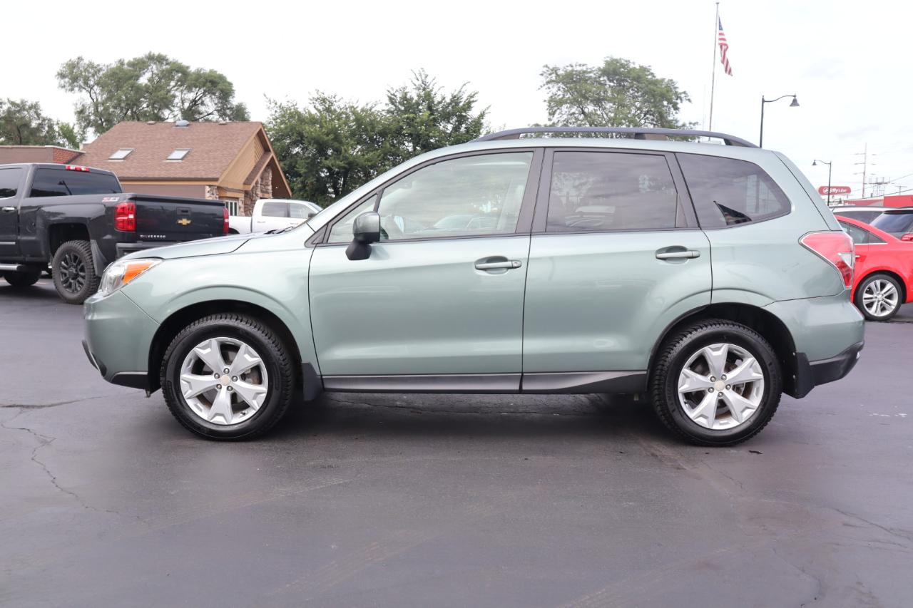 Subaru Forester 2.5i Premium PZEV CVT 2016