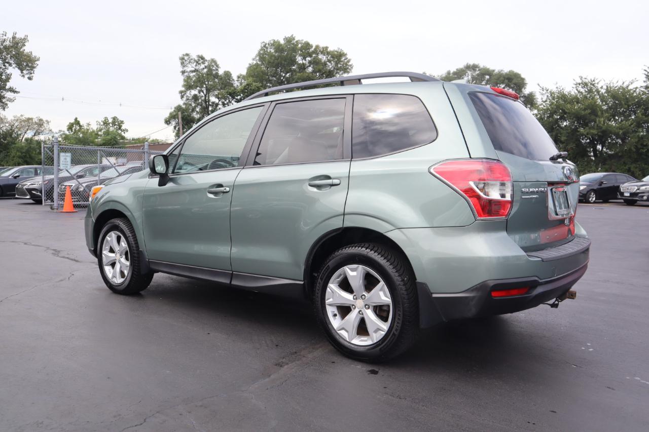 Subaru Forester 2.5i Premium PZEV CVT 2016