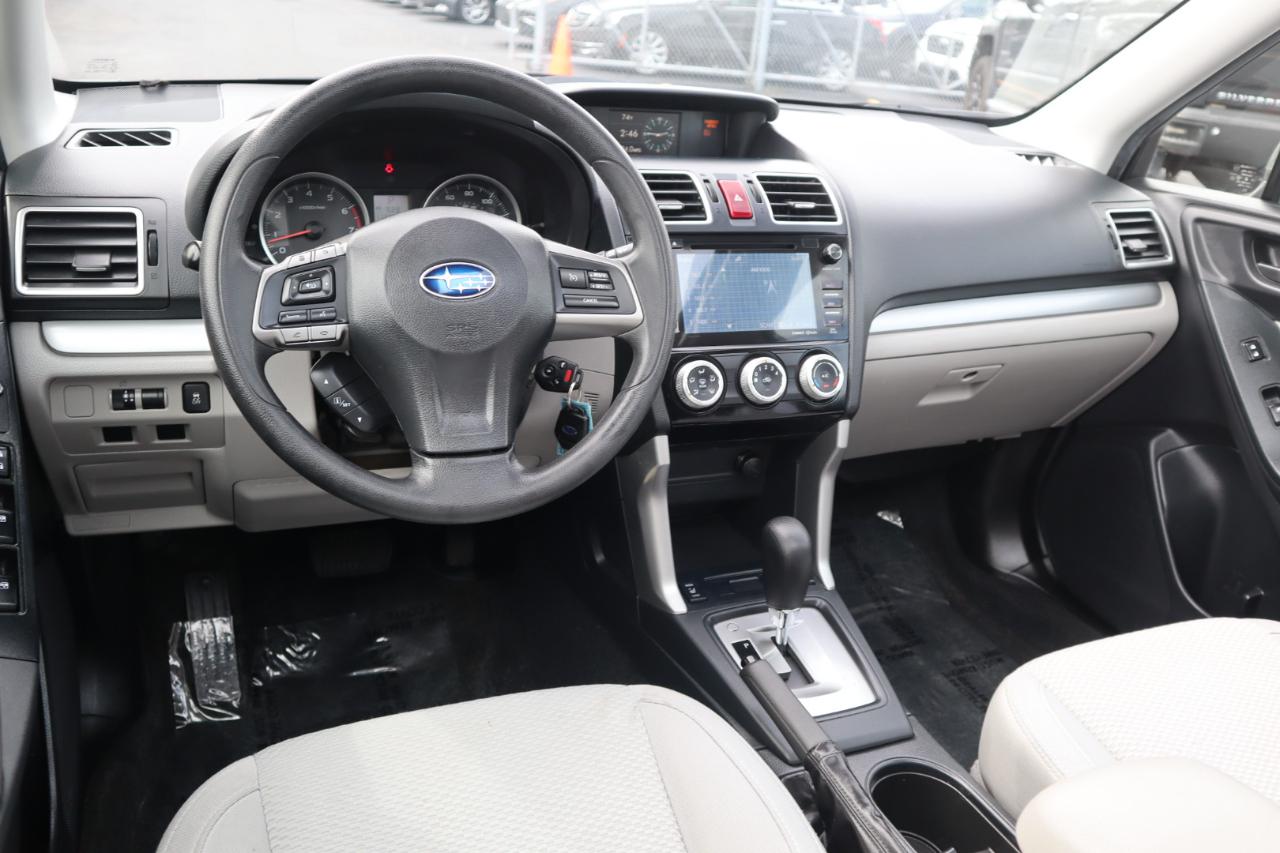 Subaru Forester 2.5i Premium PZEV CVT 2016