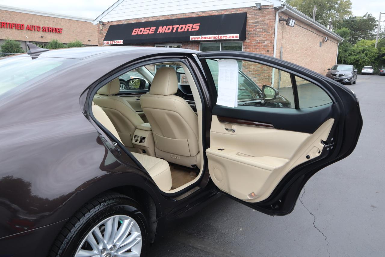 Lexus ES 350 Sedan 2013