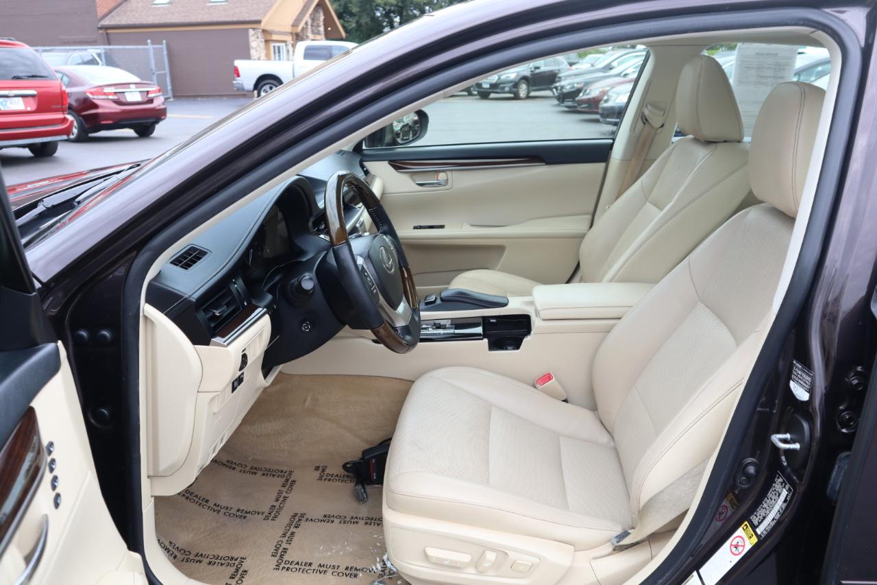 Lexus ES 350 Sedan 2013