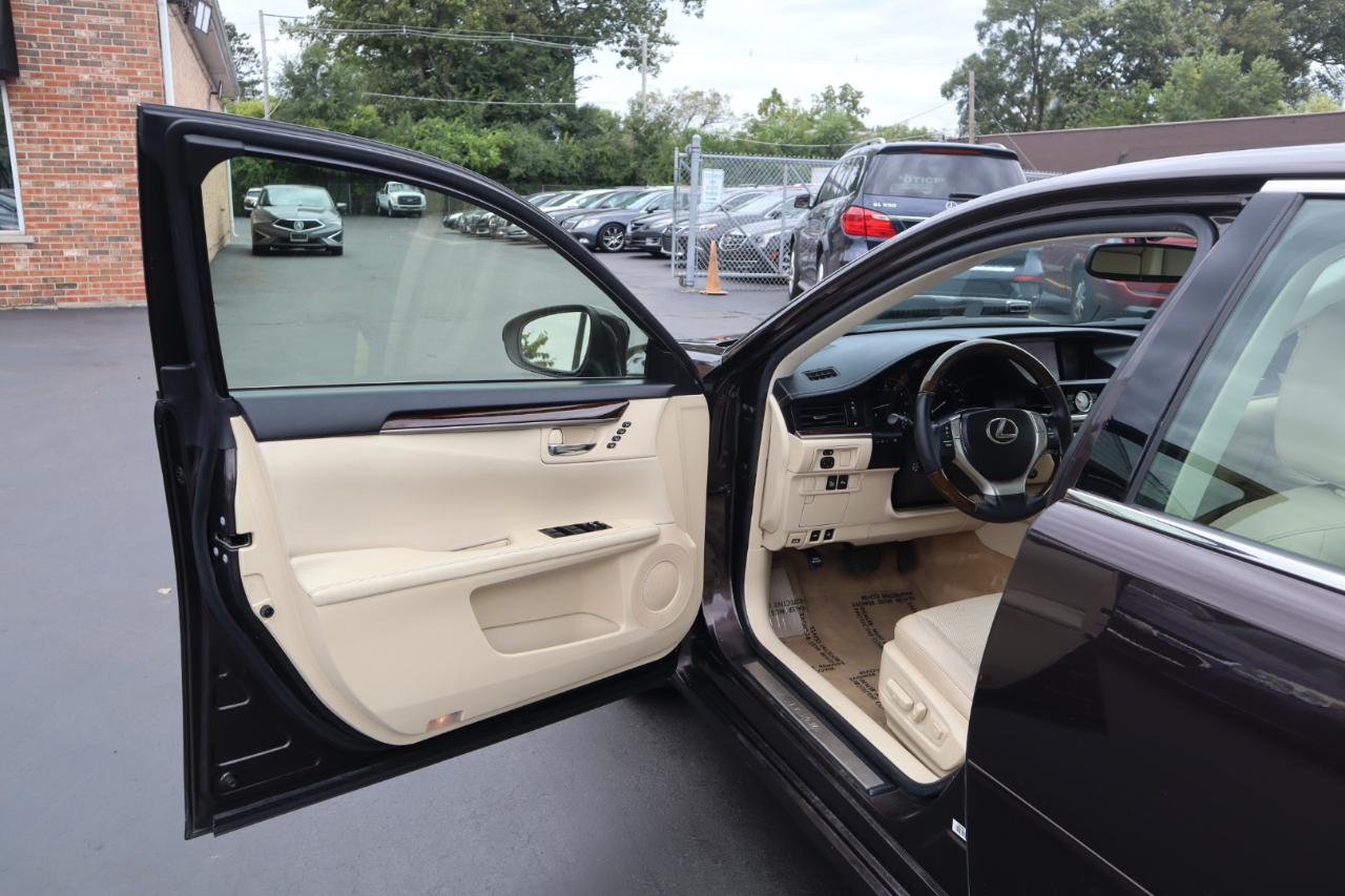 Lexus ES 350 Sedan 2013