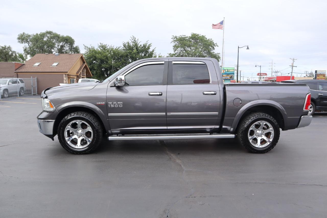 RAM 1500 Laramie Crew Cab SWB 4WD 2017