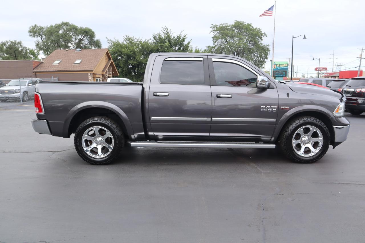 RAM 1500 Laramie Crew Cab SWB 4WD 2017
