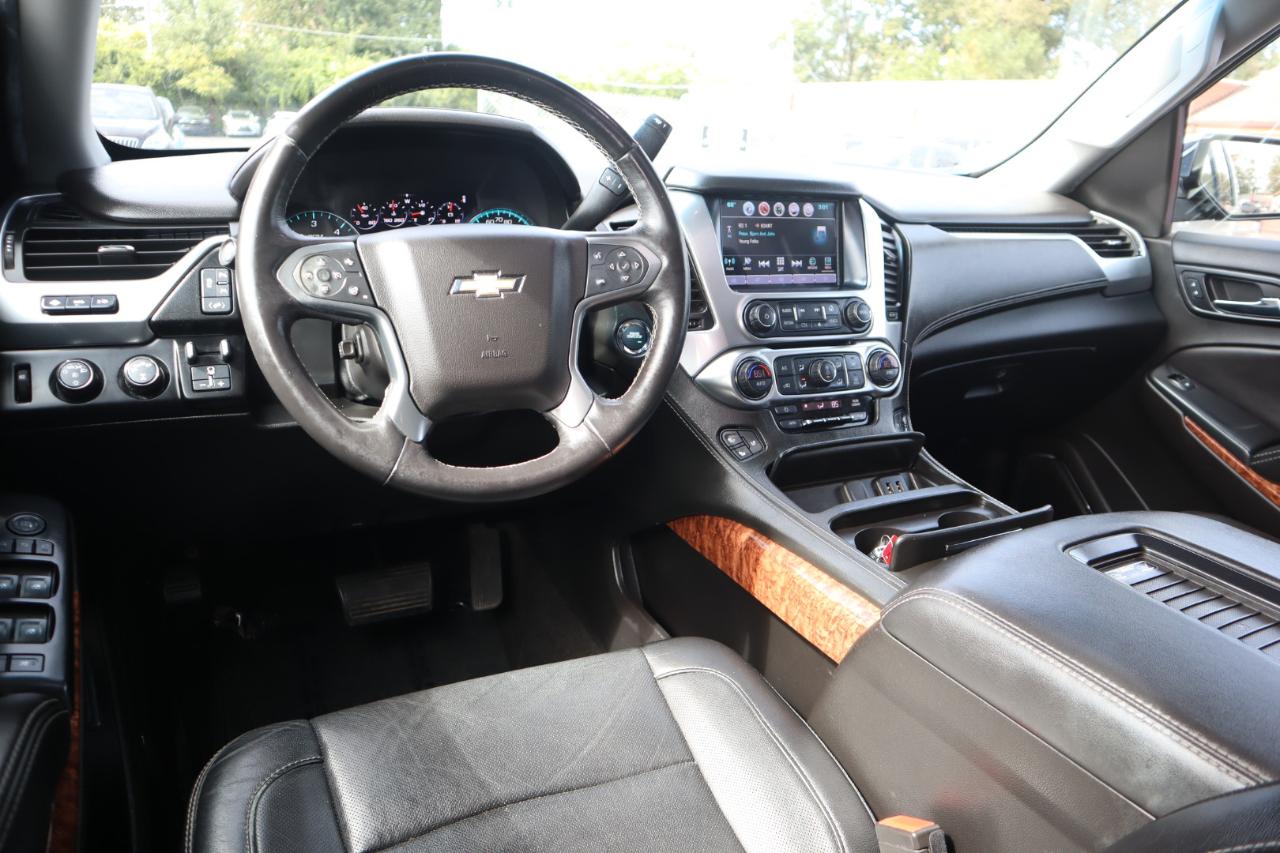 Chevrolet Suburban Premier 4WD 2017