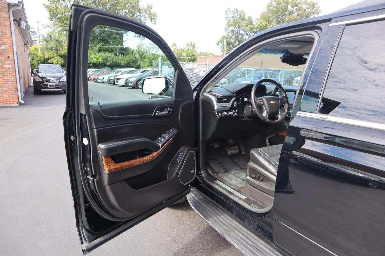 Chevrolet Suburban Premier 4WD 2017