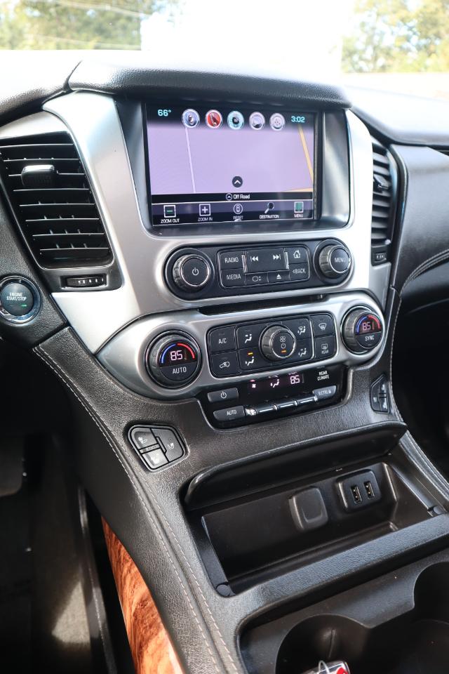 Chevrolet Suburban Premier 4WD 2017
