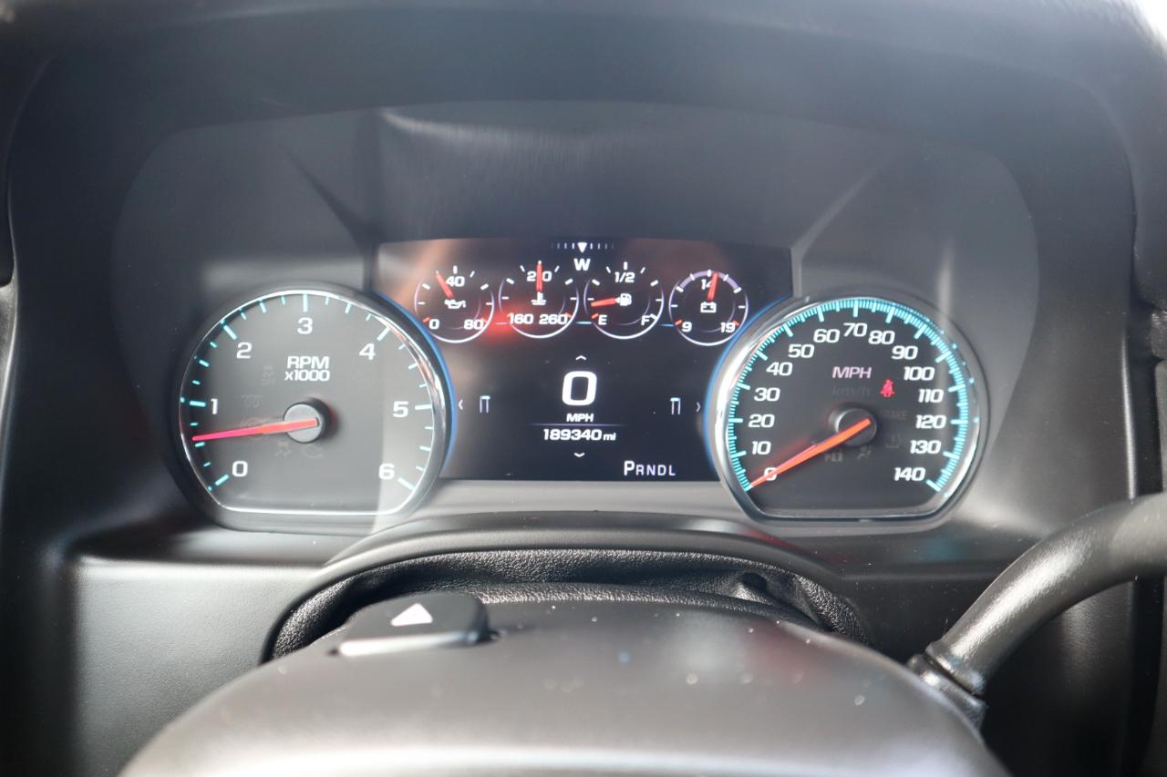 Chevrolet Suburban Premier 4WD 2017