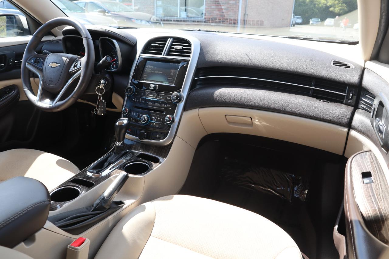 Chevrolet Malibu 2LT 2015