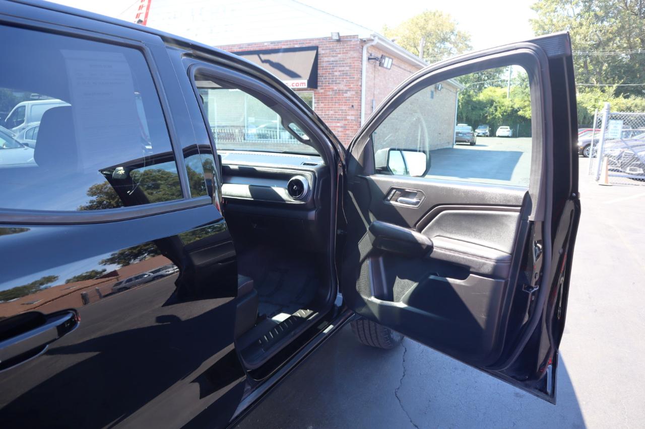 Chevrolet Colorado LT Crew Cab 4WD 2023