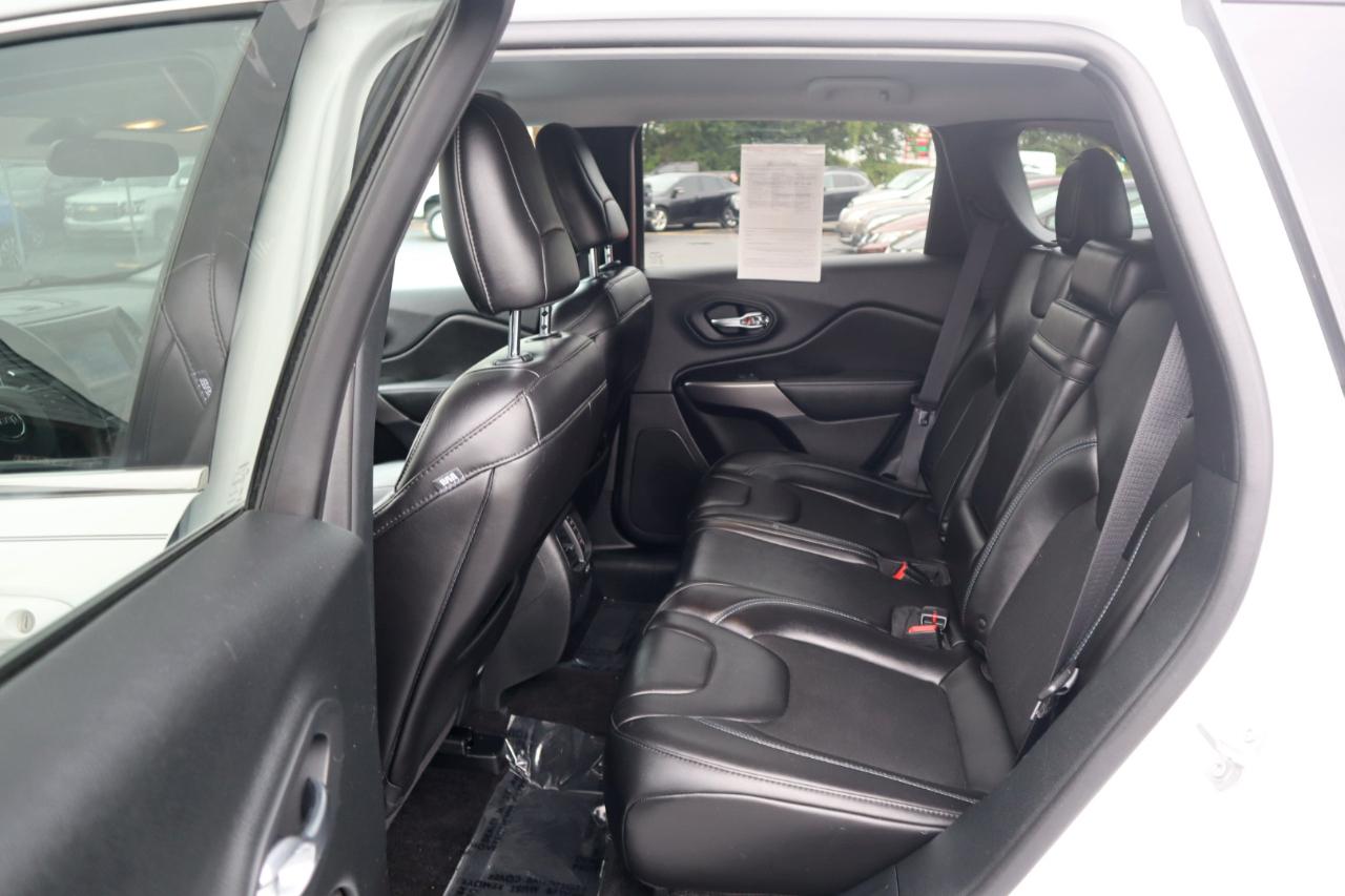Jeep Cherokee Latitude Plus FWD 2019