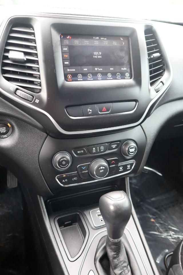Jeep Cherokee Latitude Plus FWD 2019