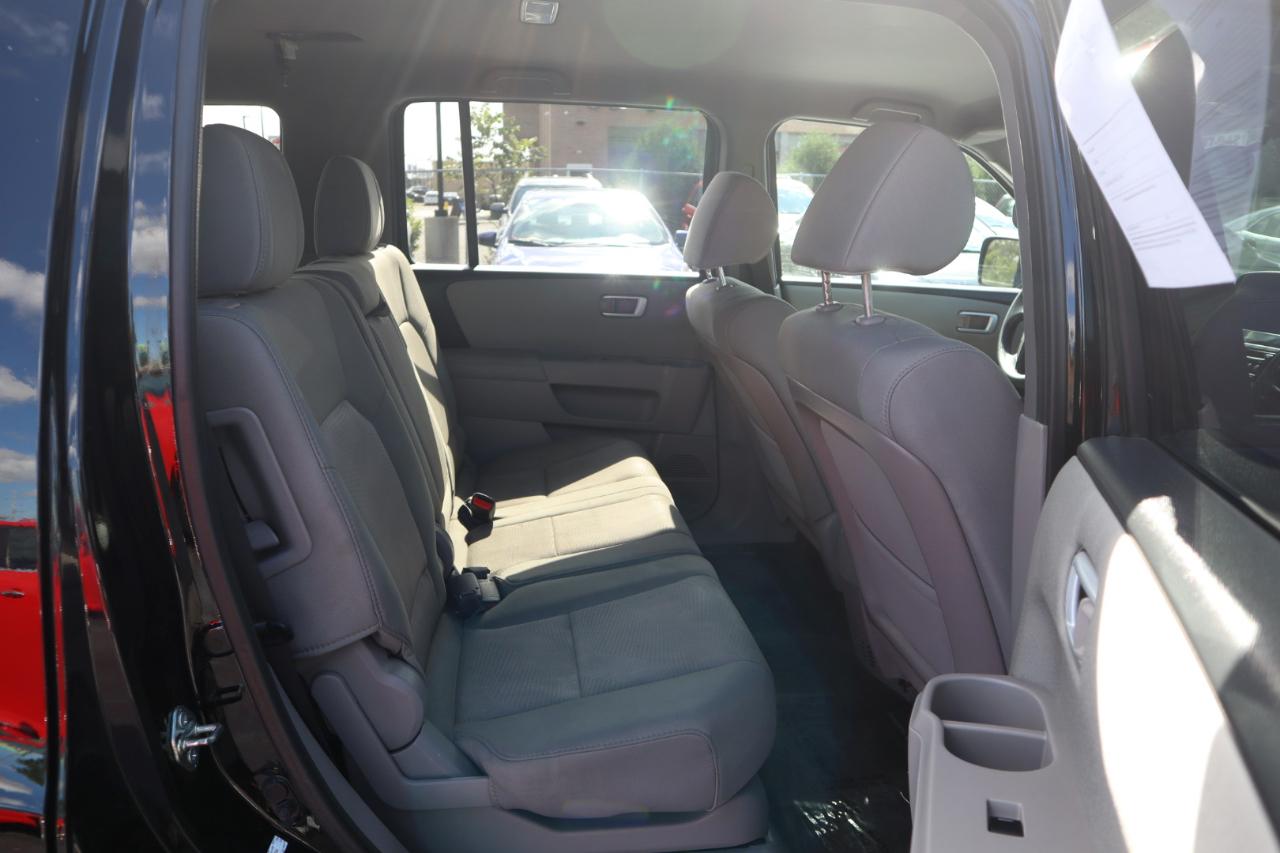 Honda Pilot LX 4WD 5-Spd AT 2015