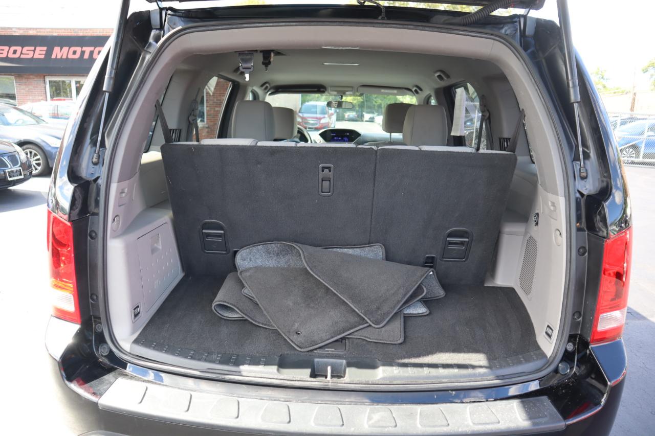 Honda Pilot LX 4WD 5-Spd AT 2015