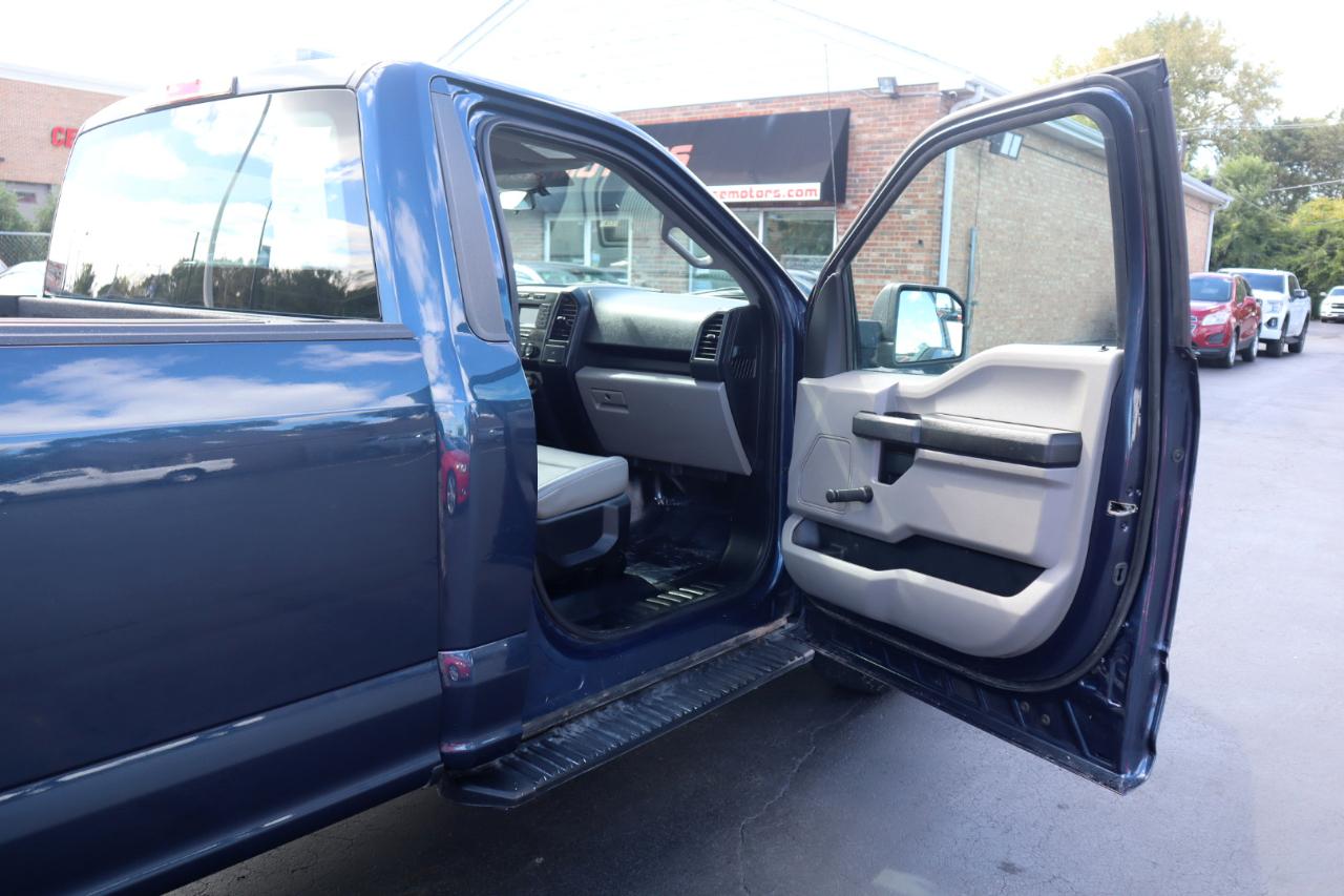 Ford F-150 XLT 8-ft. Bed 2WD 2016