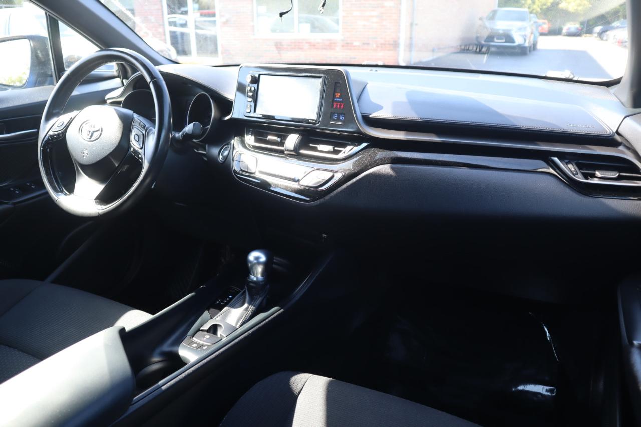 Toyota C-HR XLE 2018