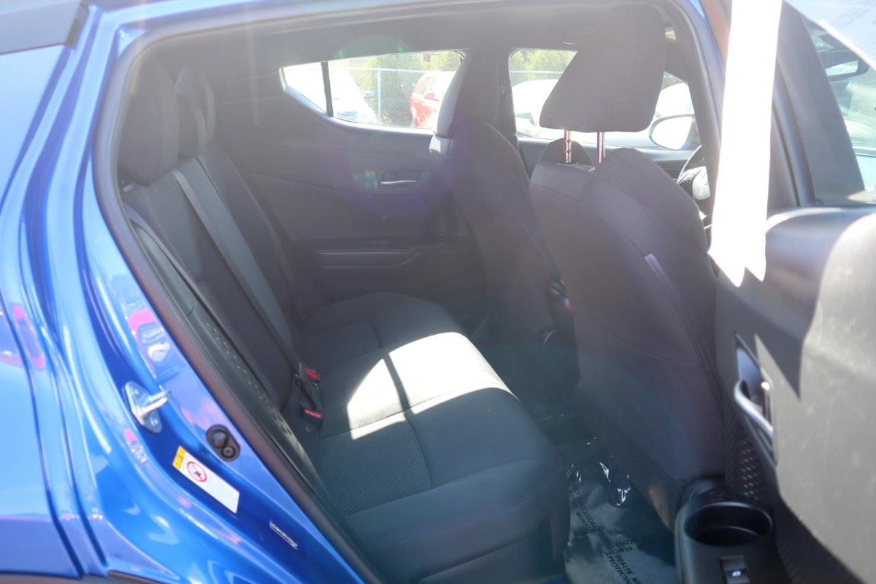 Toyota C-HR XLE 2018
