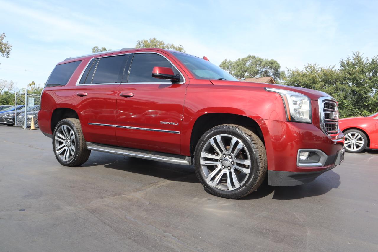 GMC Yukon Denali 4WD 2017