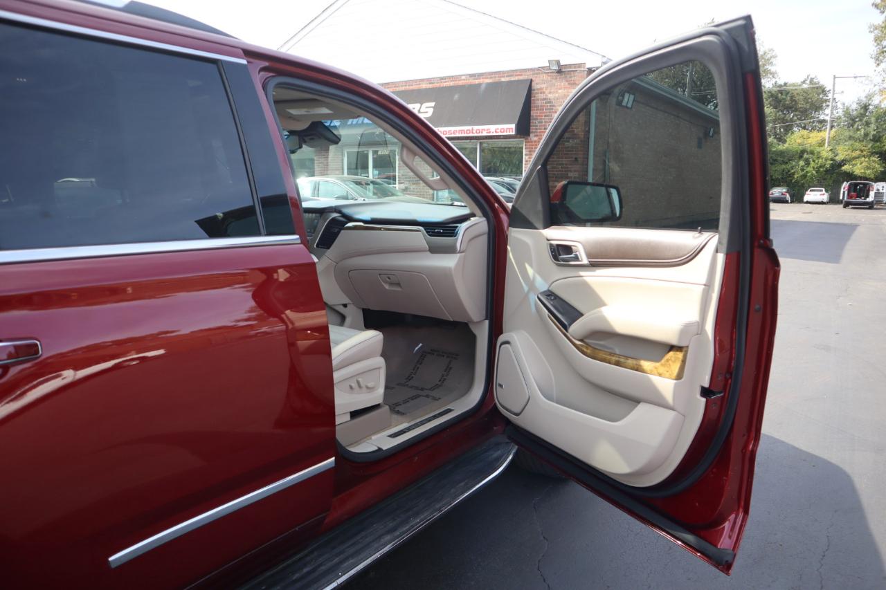 GMC Yukon Denali 4WD 2017