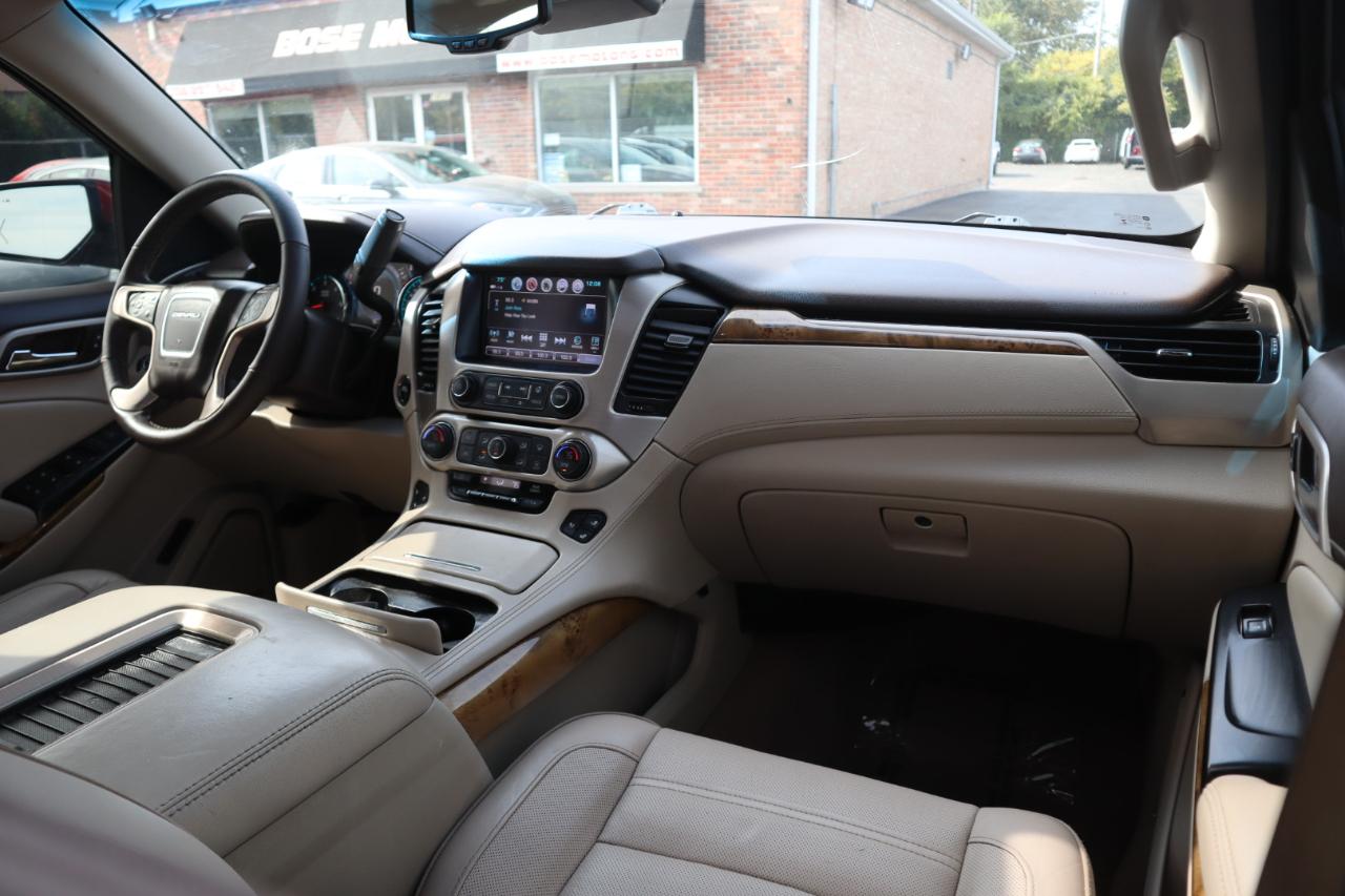 GMC Yukon Denali 4WD 2017