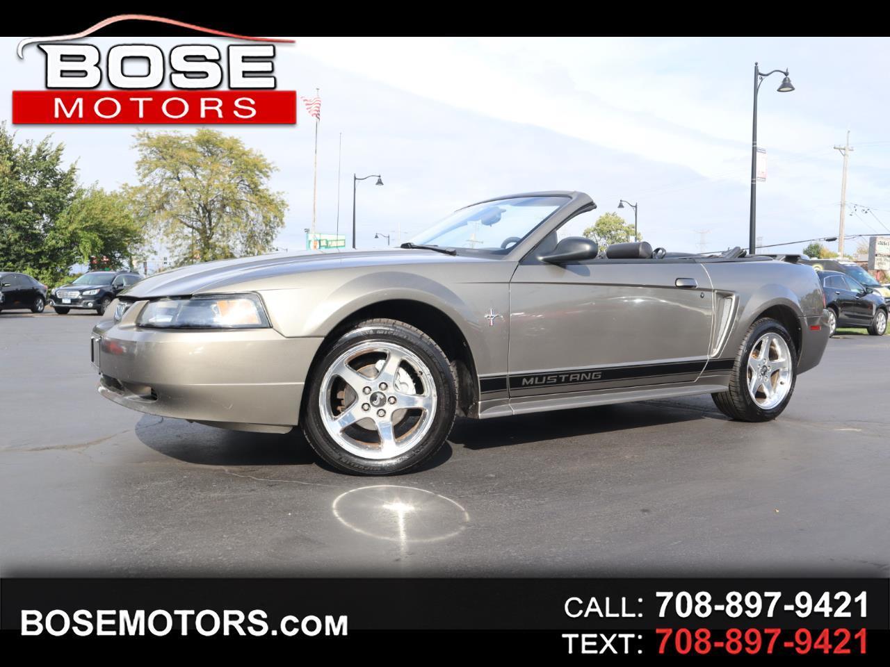 Ford Mustang Deluxe Convertible 2002